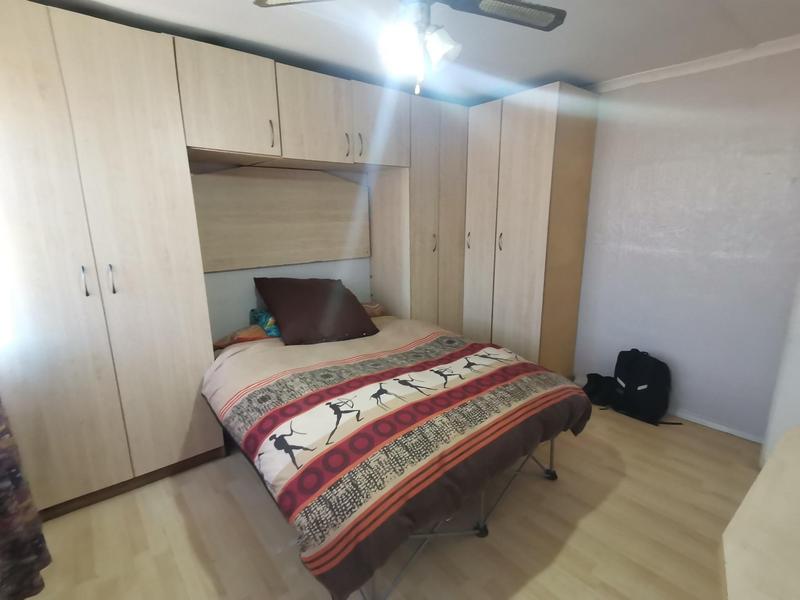 To Let 2 Bedroom Property for Rent in Portlands Western Cape